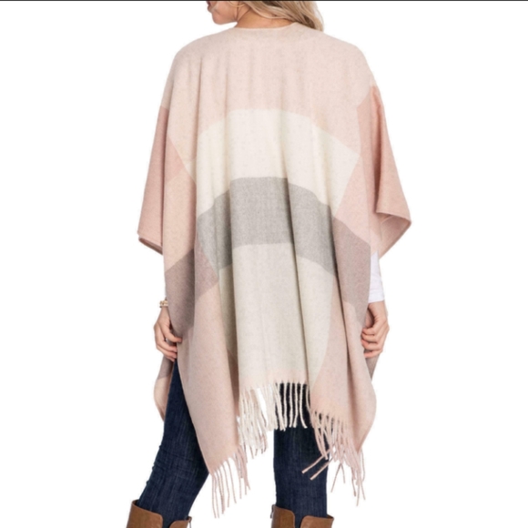 🆕Woolrich | Cozy Blanket Wrap w/ Fringe Shawl Pink/ Grey/ Cream Size OSFA - Picture 2 of 2